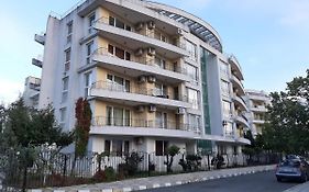 Azuro Aparthotel Sunny Beach